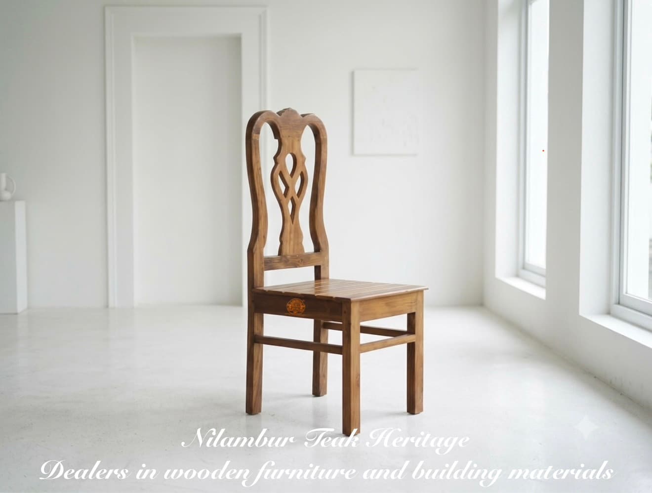 Royal Fiddle-Back Solid Wood Dining Chair